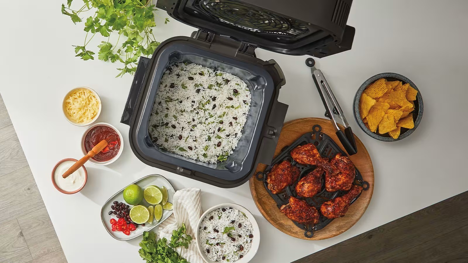Ninja Speedi ON500EU – Multicuiseur et air fryer 12-en-1, 5,7 L, vapeur et air chaud — vue 5
